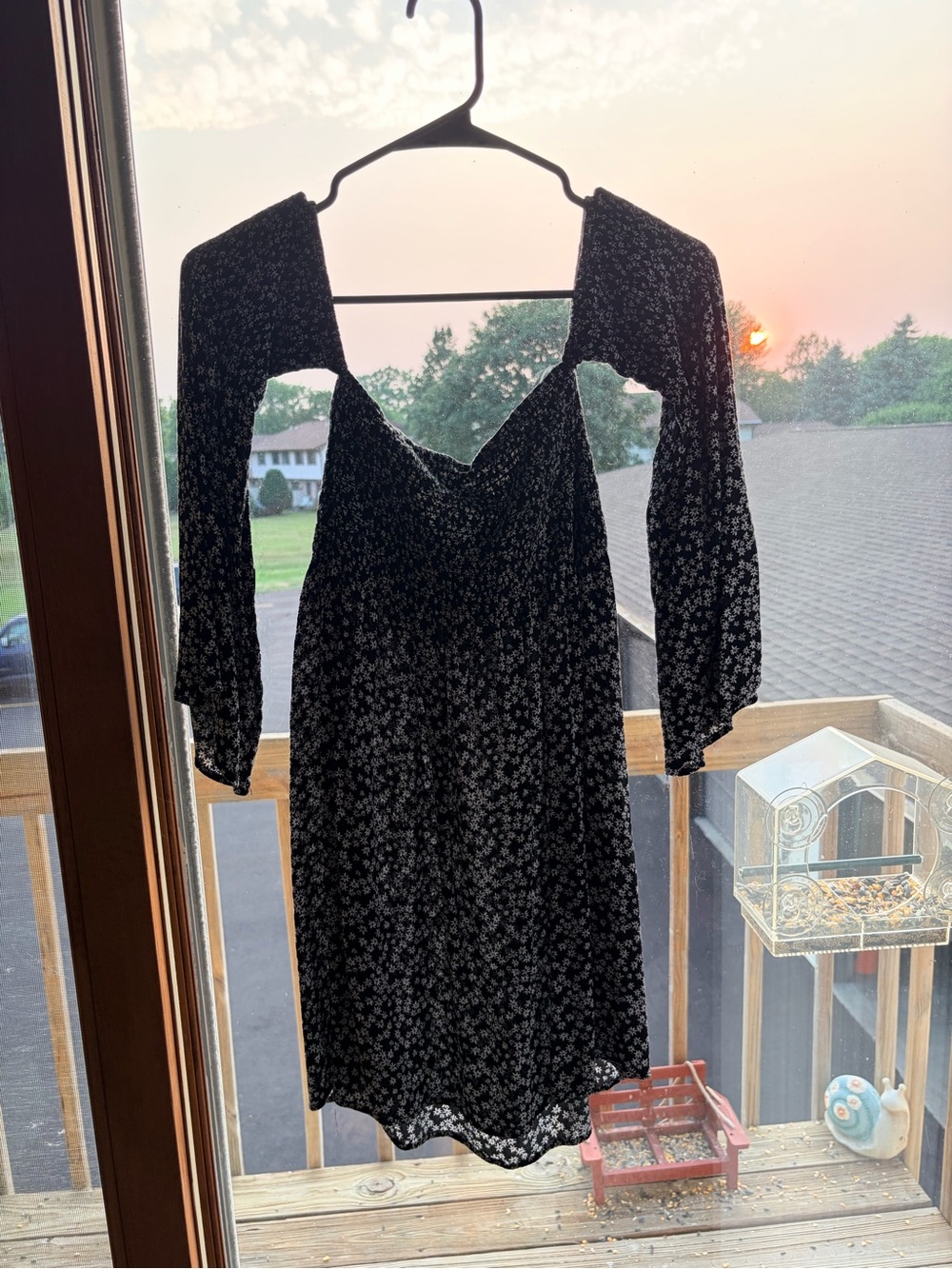 Lulus Off the Shoulder Floral Dress size small